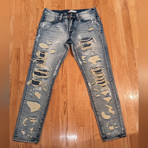 Denim House Light Faded Riped Denim Jeans - Picture 9 of 10